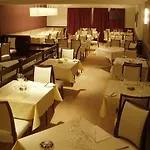 Hotel White Sands 3*