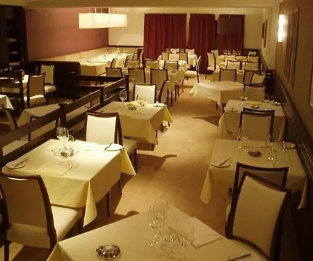 فندق White Sands 3*