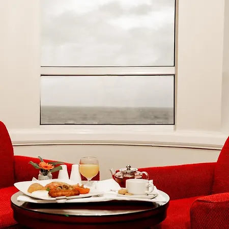 White Sands Hotell 3*