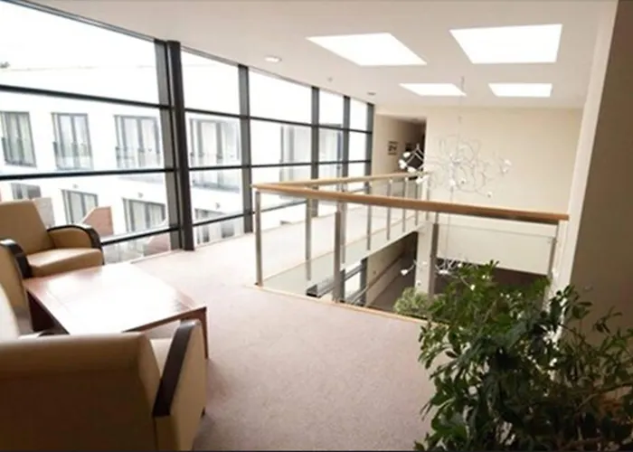 Hotel White Sands 3*